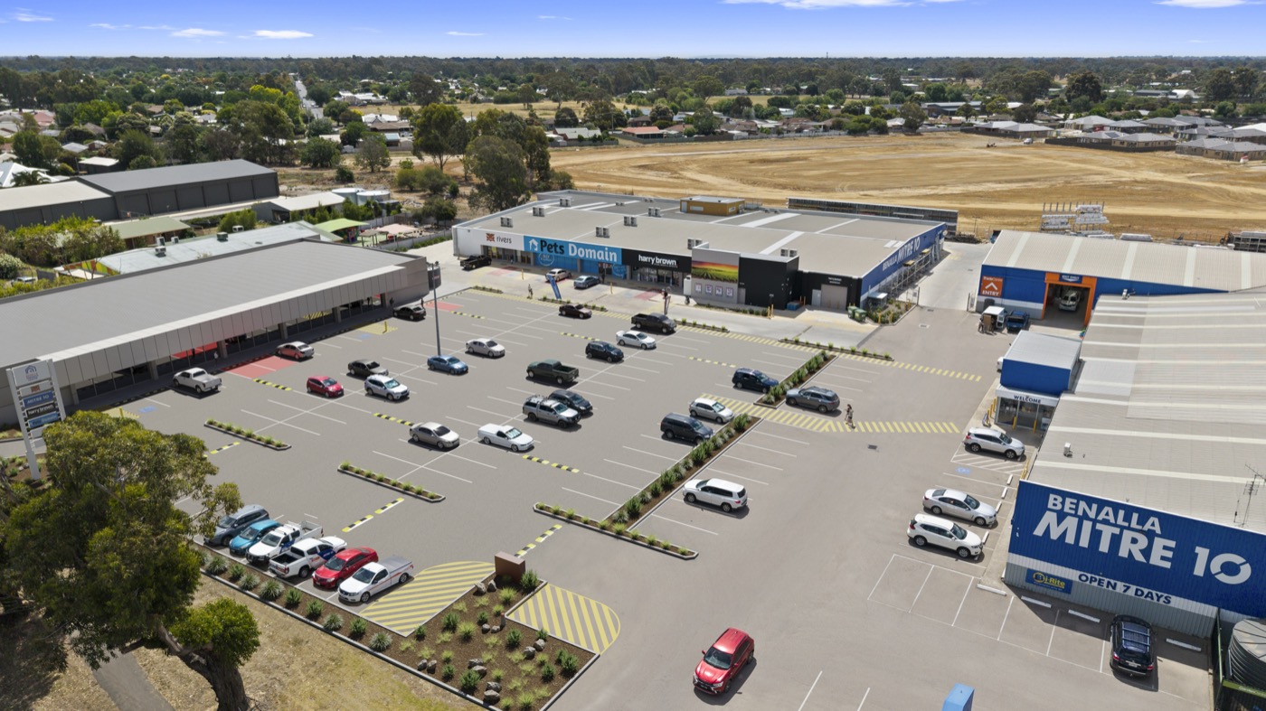 Aerial view of the full Benalla Homemaker Centre precinct